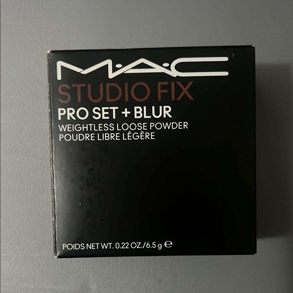 MAC Cosmetics Studio Fix Pro Set + Blur in Deep Dark